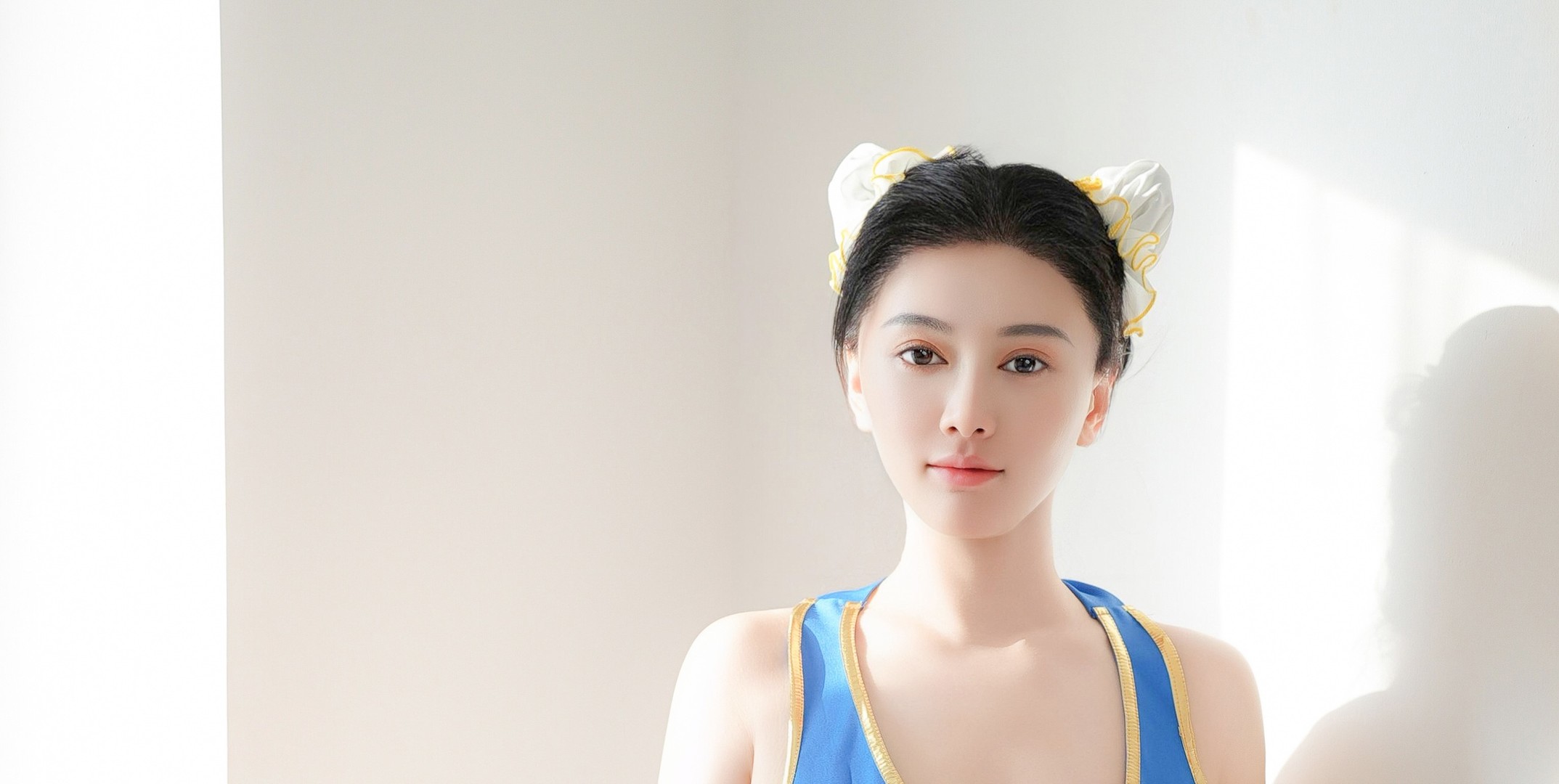 雅茹老师（上海超模）性感写真合集下载：车内制服/花海长裙套图【无水印/2套/1.2GB】