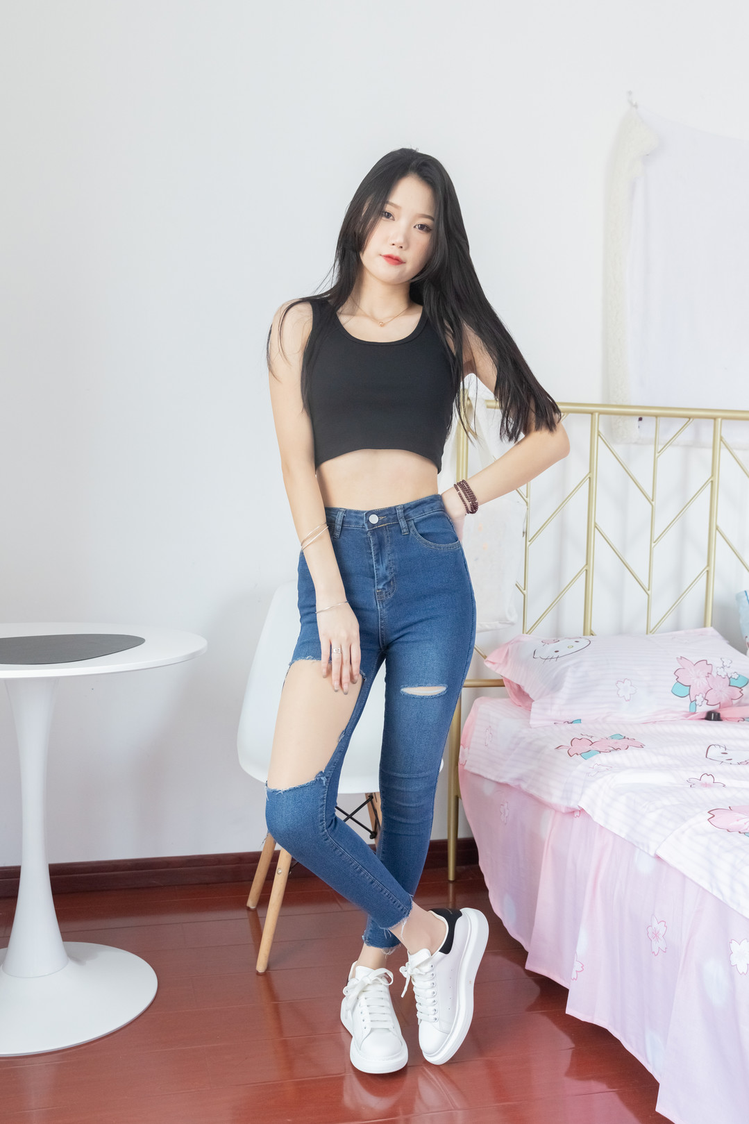 南乔丝袜美腿写真合集-气质女神高清摄影图集资源下载【无水印/100套/427GB】