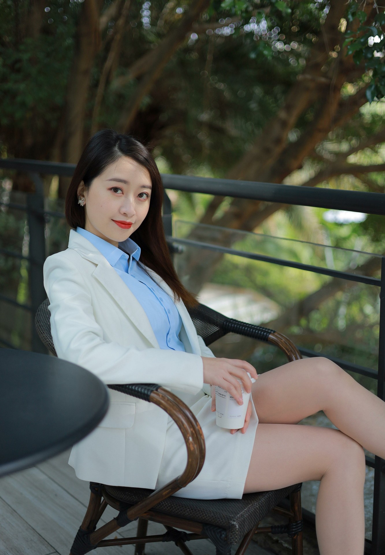 IESS异思趣向小婕/姗姗等12位人气模特丝袜美腿套图合集2952套 无水印/4K原画/260GB资源下载