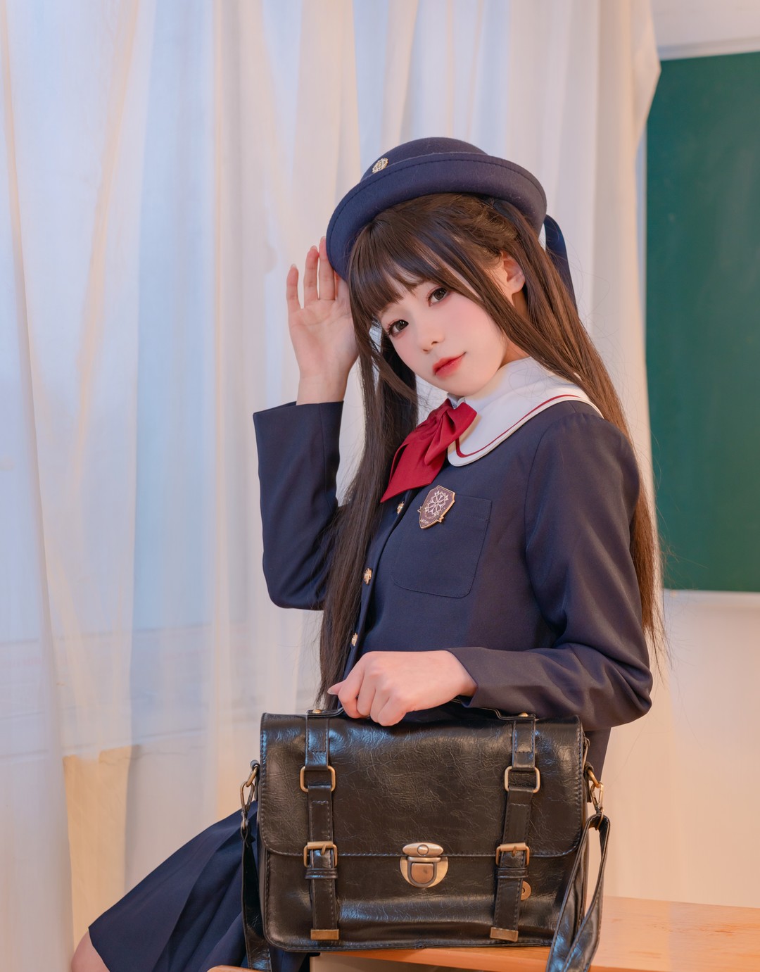Yiko湿润兔(咬一口兔娘ovo)215套COSPLAY写真合集下载【无水印/233.4G/4K原画】