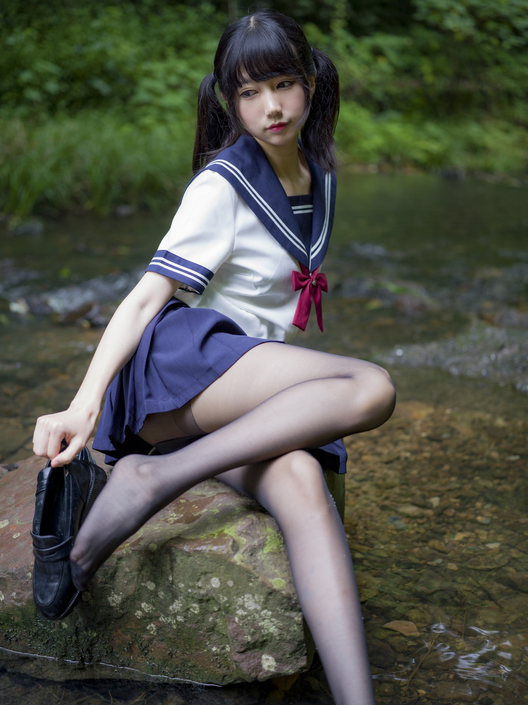 Nagesa魔物喵超全写真合集下载：大尺度COS/胶带少女等188套[无水印/358GB]