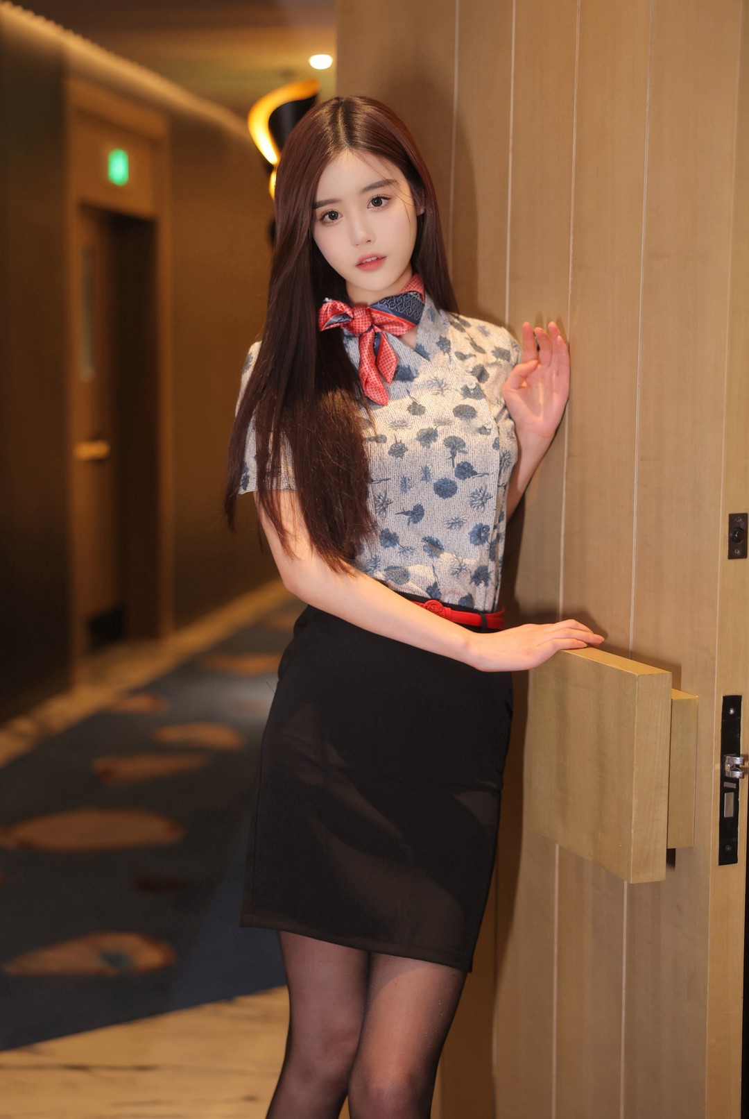 晚苏susu 内部私购无水印写真图集20套下载【制服/女仆/护士/18GB】