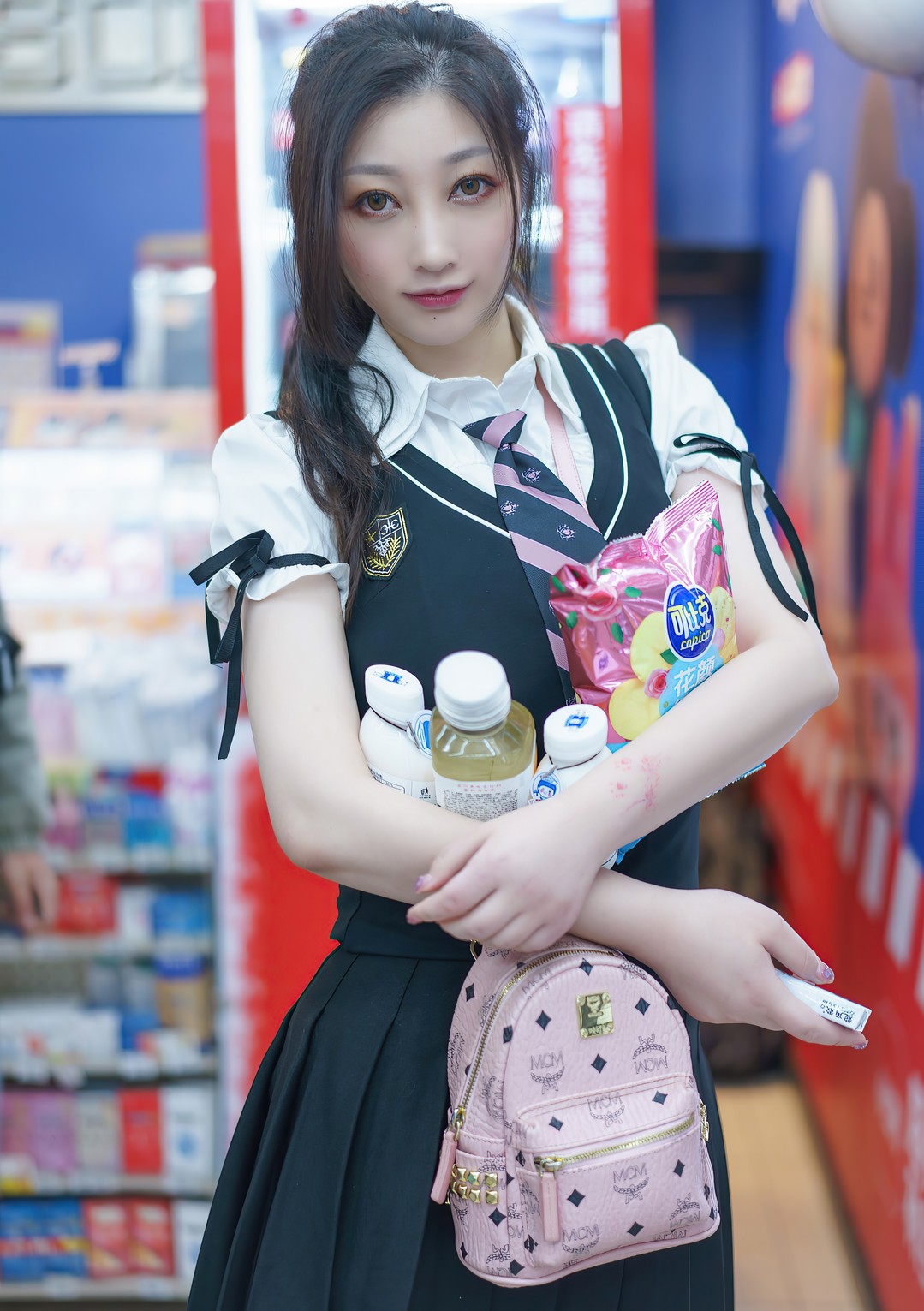 杨晨晨、鱼子酱fish、周于希等秀人网十大女神写真合集下载【5801-6000期/128GB/15320P】