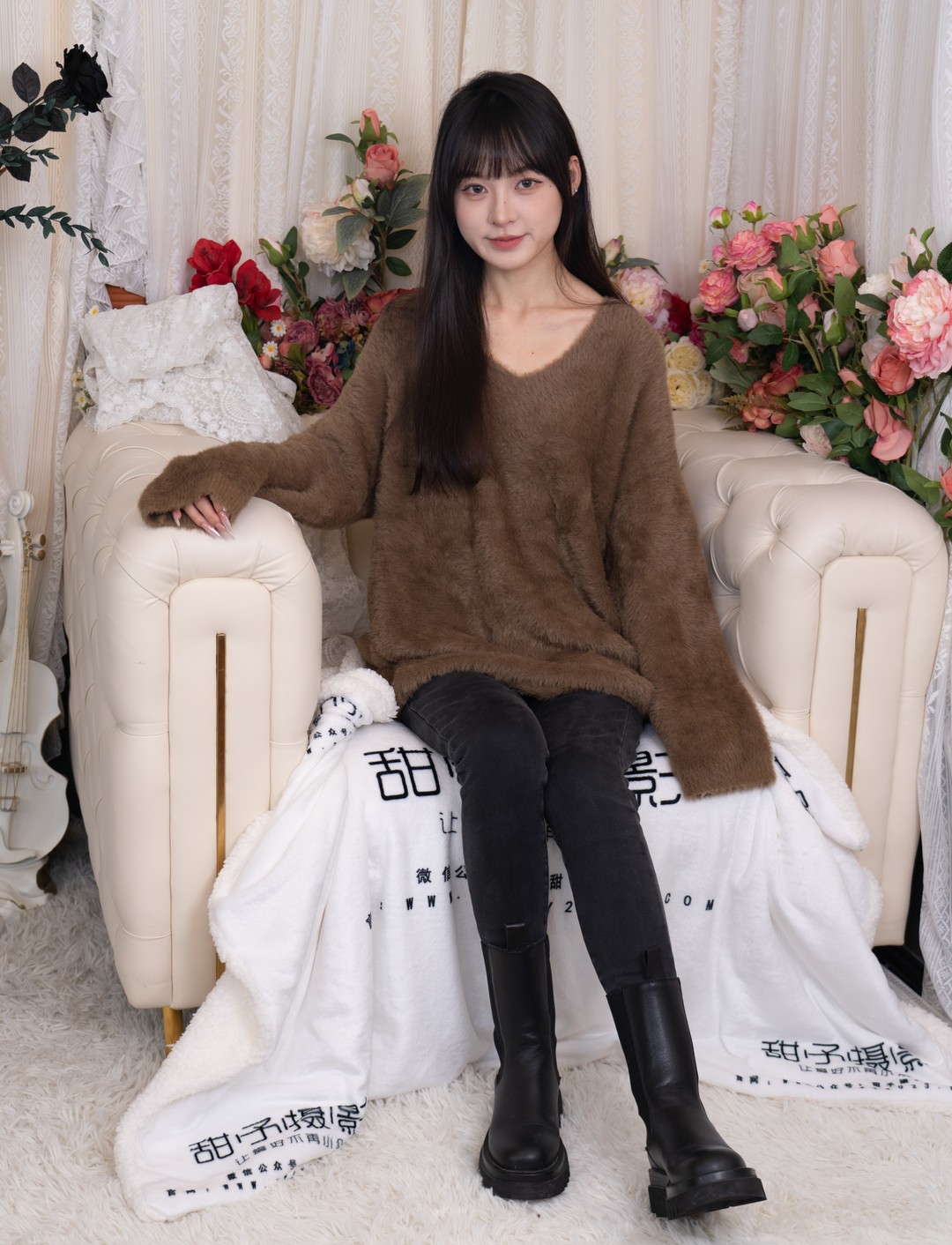 璇璇甜予摄影合集下载【124套/1240GB】甜系女神JK制服×OL职场×剧情写真无水印资源