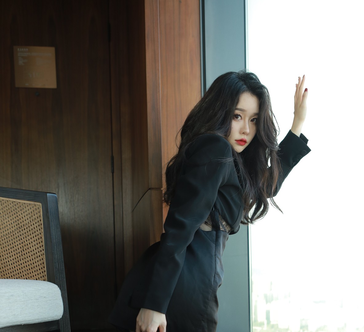 Sia不吃鱼美女写真合集下载：112套高清图集+独家特辑【黑丝御姐/玉足特写/150GB】