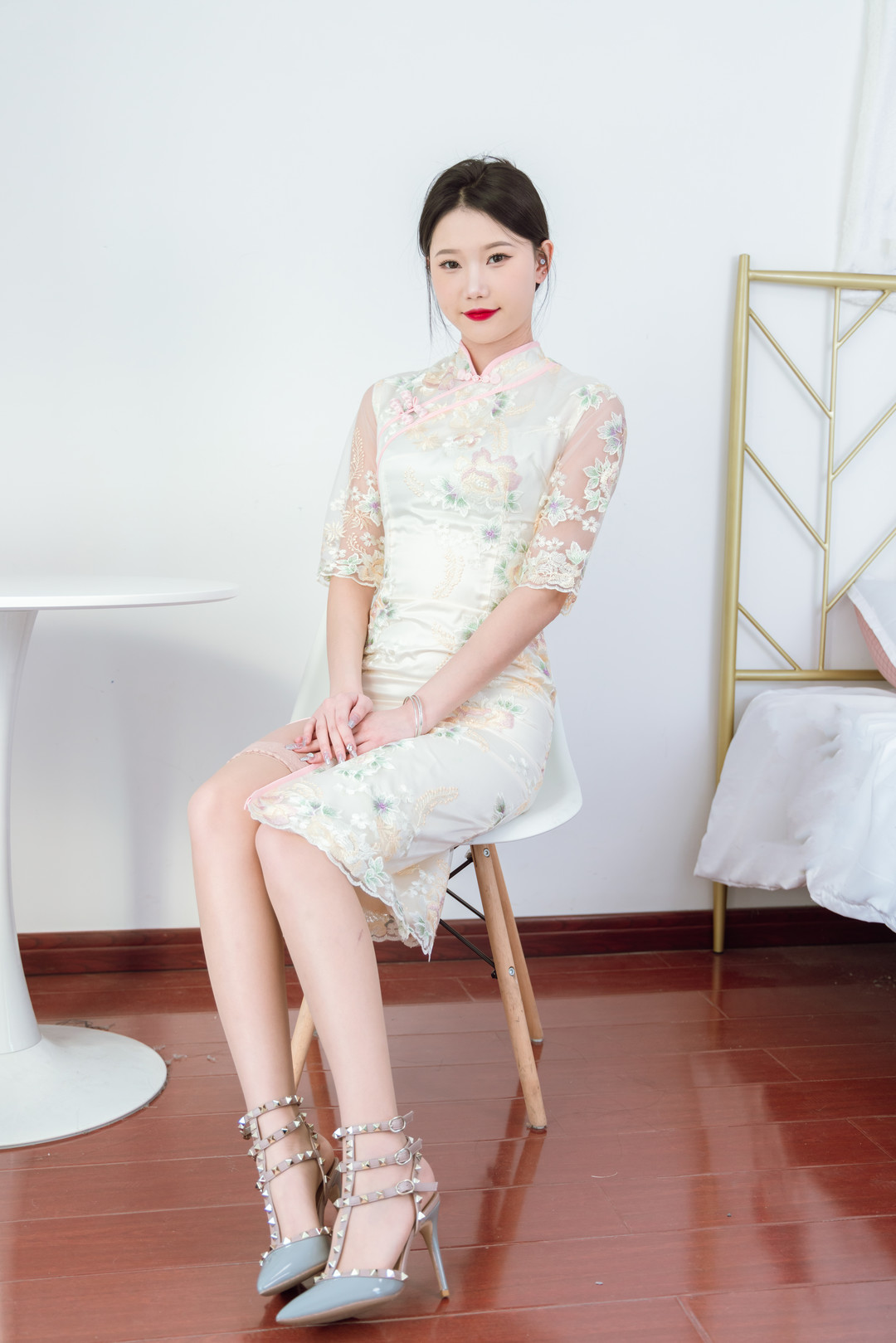 小左、曲奇、恬恬、小影等美女模特高清写真合集下载【物恋传媒2282套/4K原画/8.4TB】