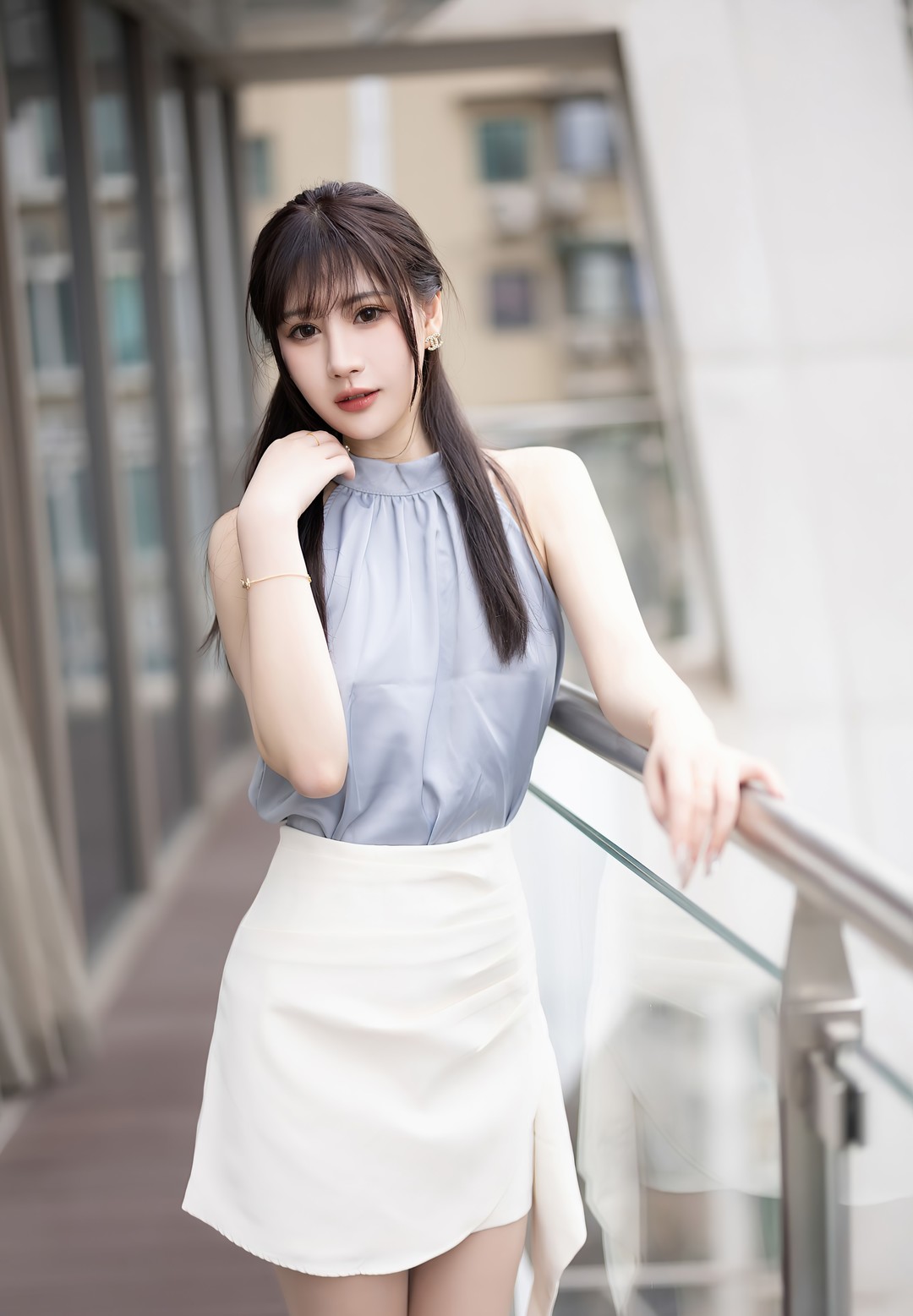 杨晨晨王雨纯鱼子酱写真合集下载：秀人网5601-5800期艺术图集【无水印/200套/132GB】