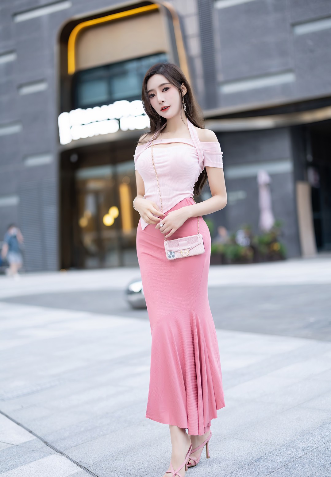 杨晨晨王雨纯鱼子酱写真合集下载：秀人网5601-5800期艺术图集【无水印/200套/132GB】