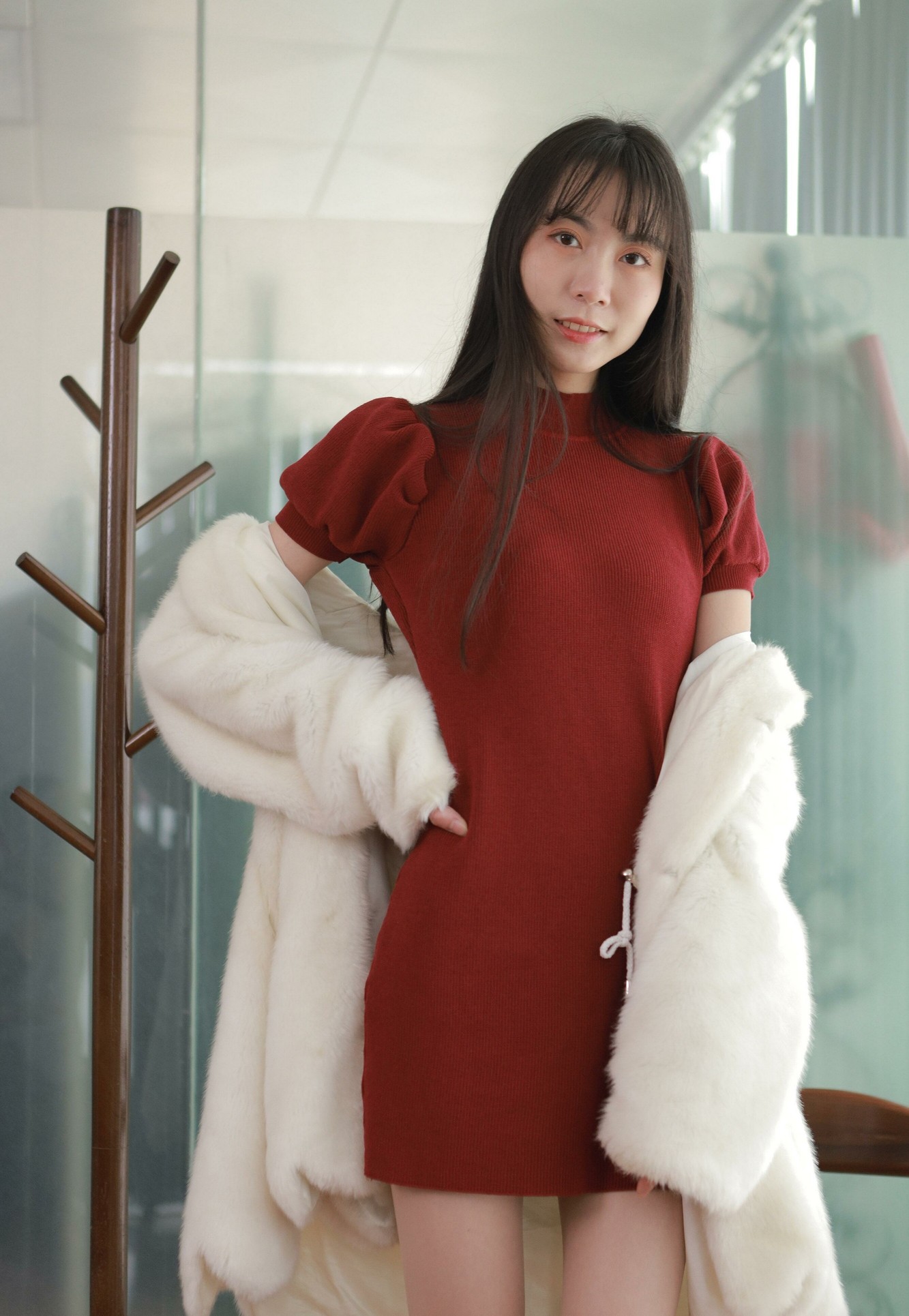 IESS异思趣向小婕/姗姗等12位人气模特丝袜美腿套图合集2952套 无水印/4K原画/260GB资源下载