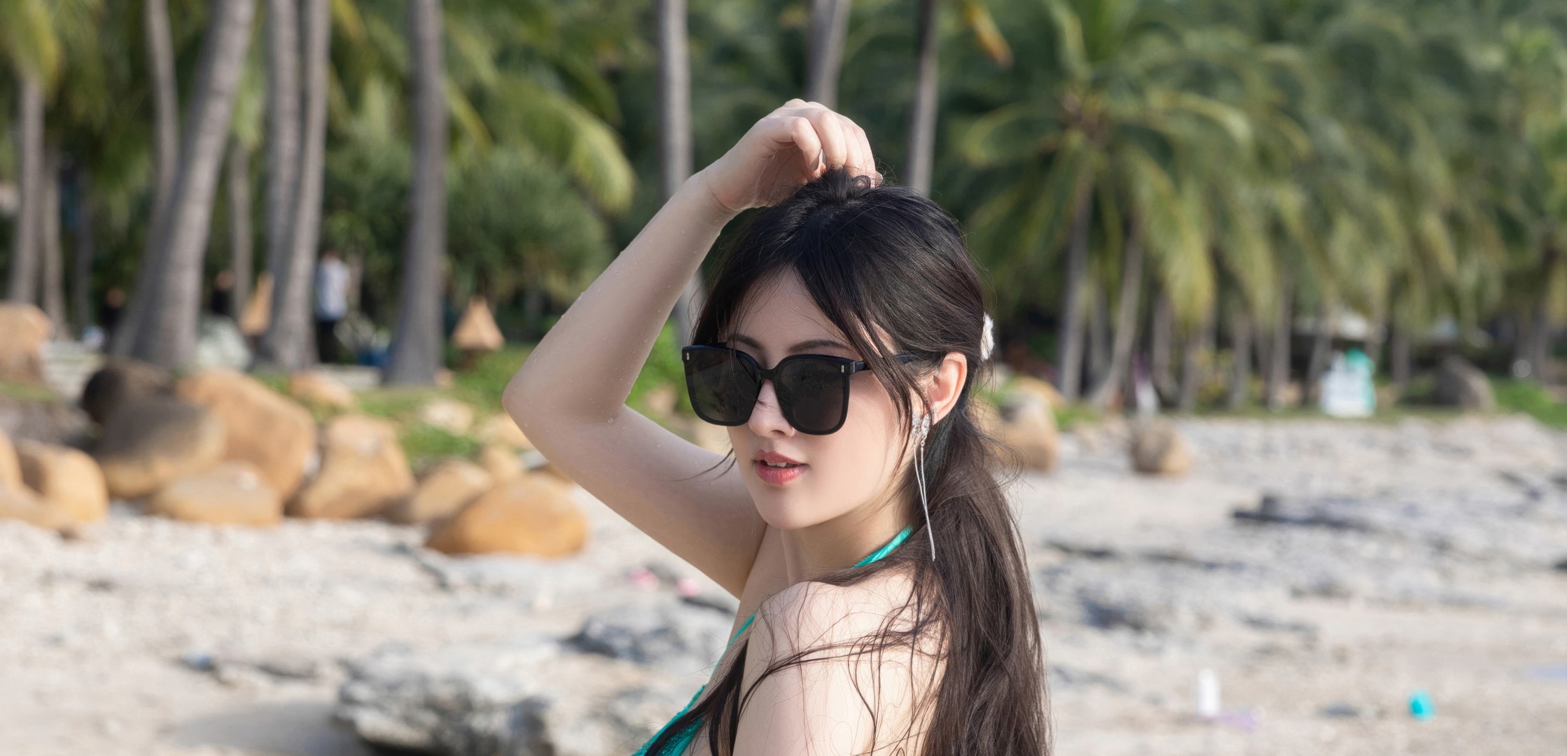 诗诗kiki私房写真合集资源下载：性感女神2套无水印高清图集【2套/2GB】
