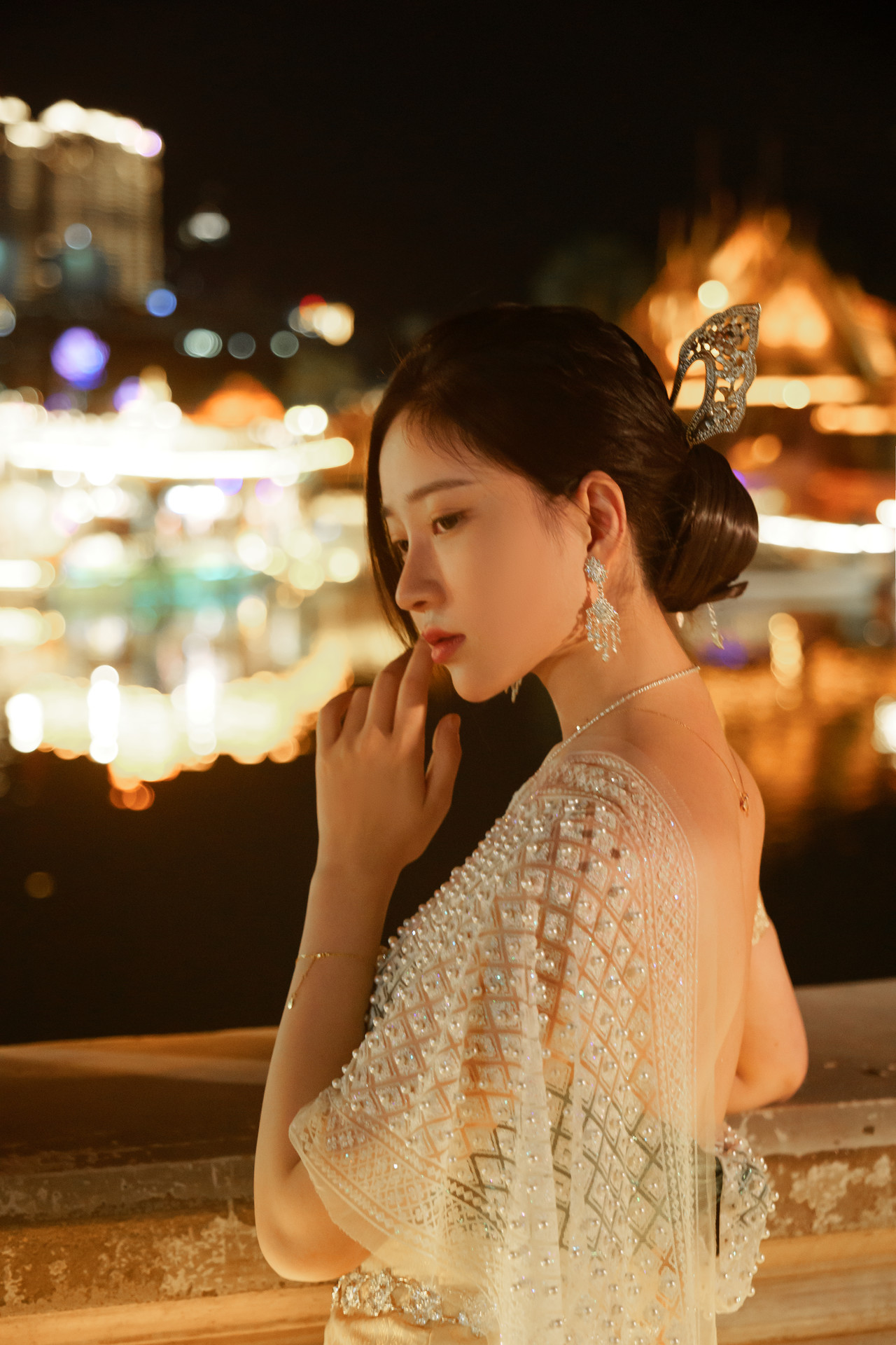 年年（Nnian）绝美写真合集128套：邻家女神多风格图集资源下载【无水印/40GB】