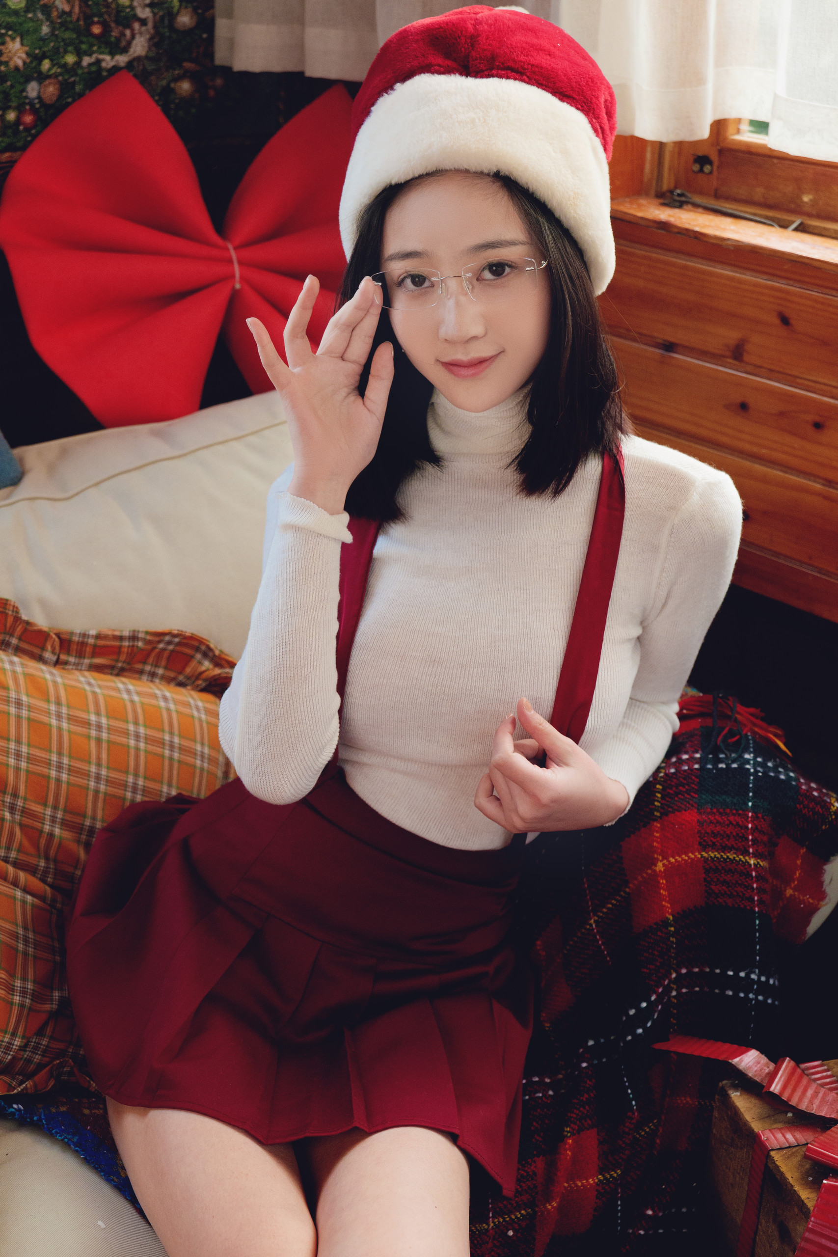 年年（Nnian）绝美写真合集128套：邻家女神多风格图集资源下载【无水印/40GB】