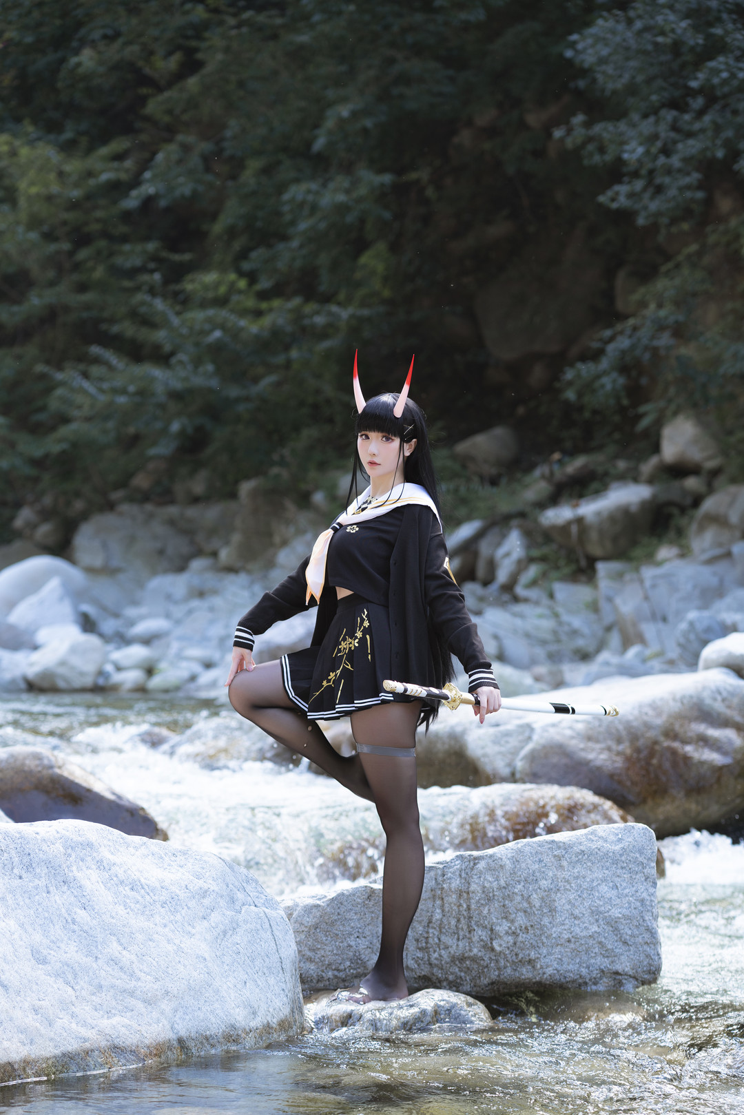 星之迟迟281套高清写真合集下载：黑江雫/碧蓝航线/魔法少女等经典作品【无水印/281套/188GB】