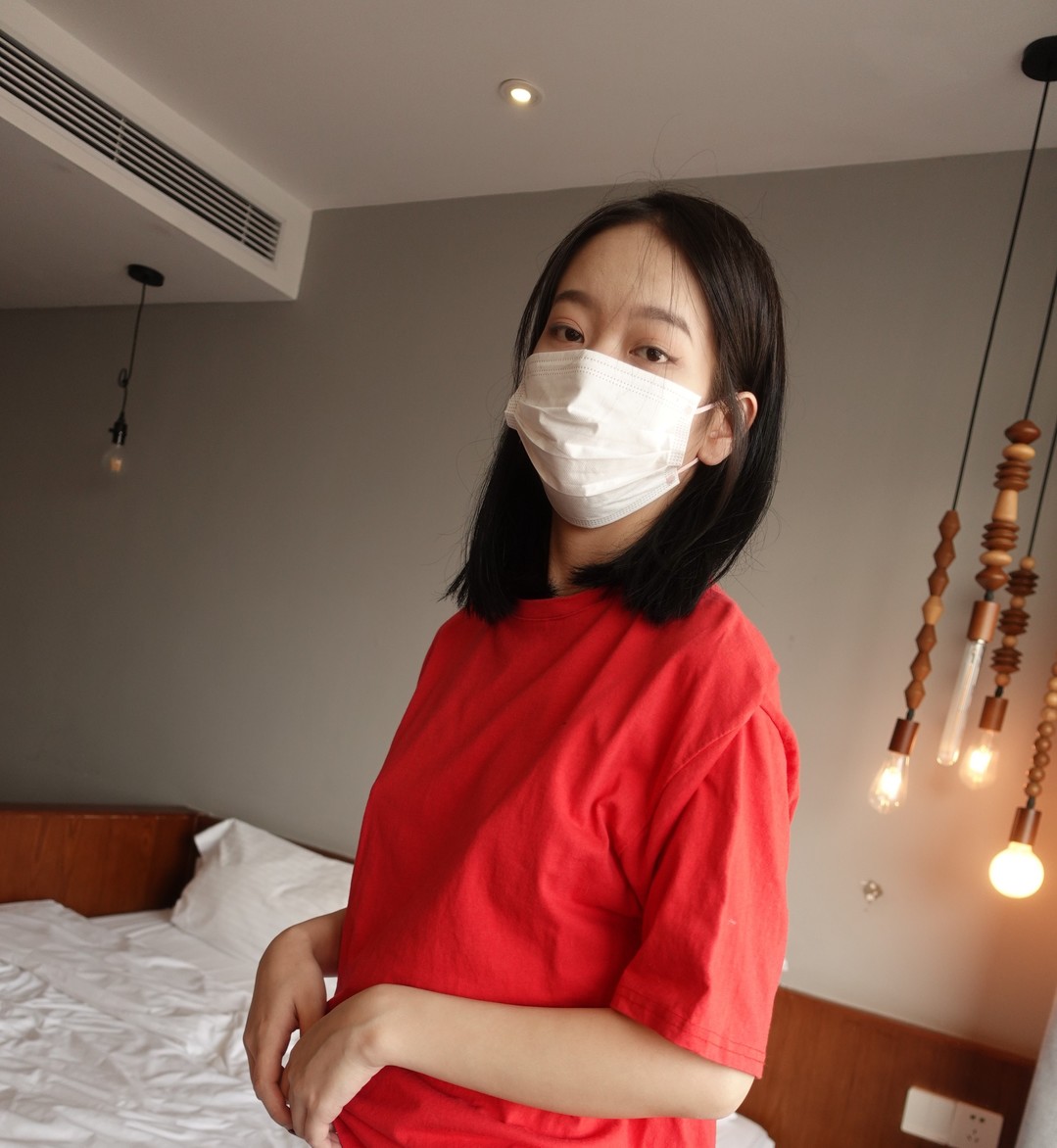 rosi小莉口罩系列写真合集：纯欲天花板模特特辑【4115套/348GB/无水印】