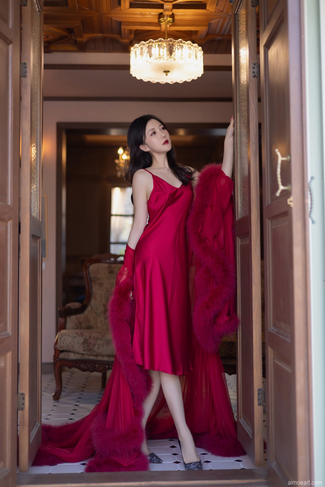 鱼子酱Fish高清写真合集：甜美古风黑丝教师多风格图集197套【无水印/300GB】