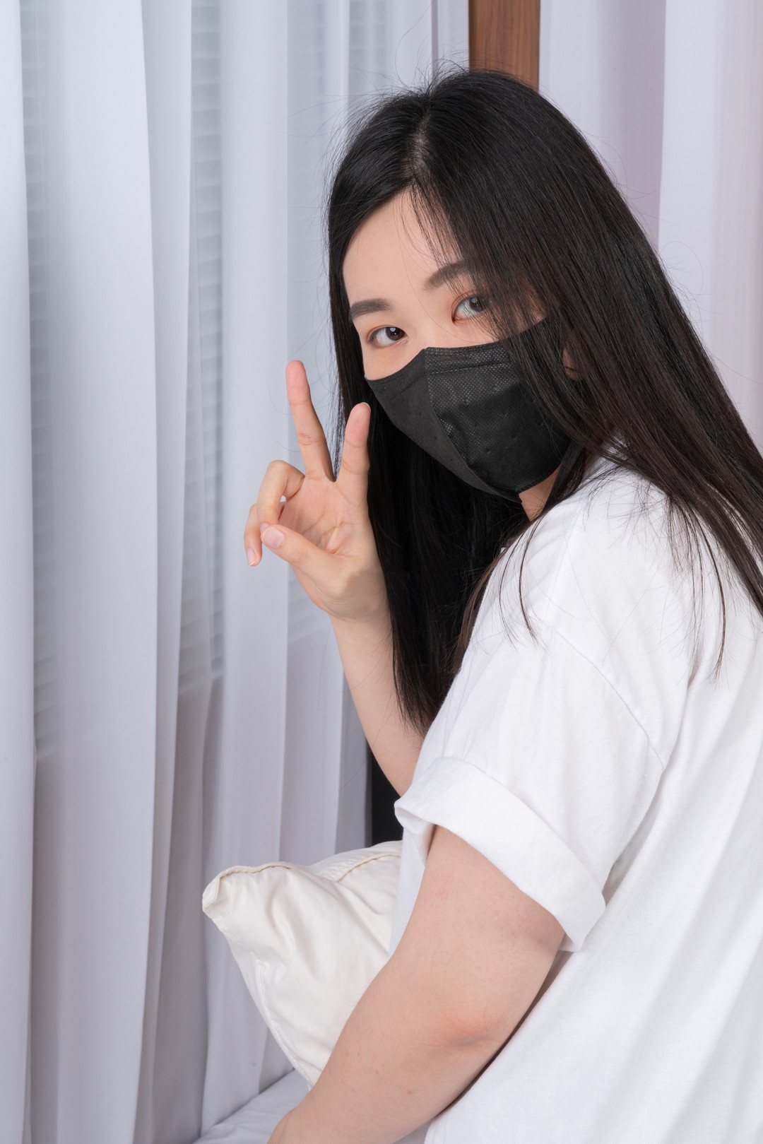 台湾美女写真合集下载，绝美图集+性感造型【35套/160GB/无水印】
