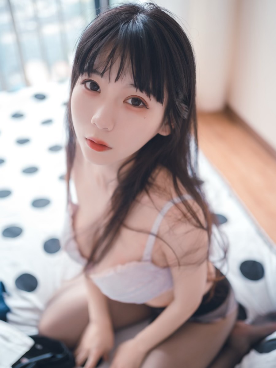 usejan蓝蓝写真合集预览图